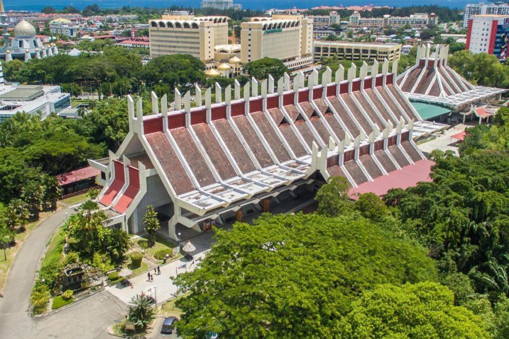 Seapark Condotel Hotel Kota Kinabalu Eksteriør billede